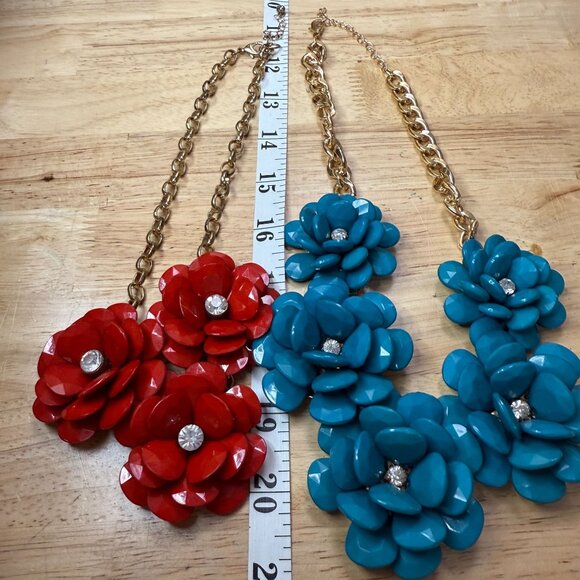 Chunky Red & Blue Floral Statement Necklace With Gold-Tone Chain And Crystal - Picture 6 of 7